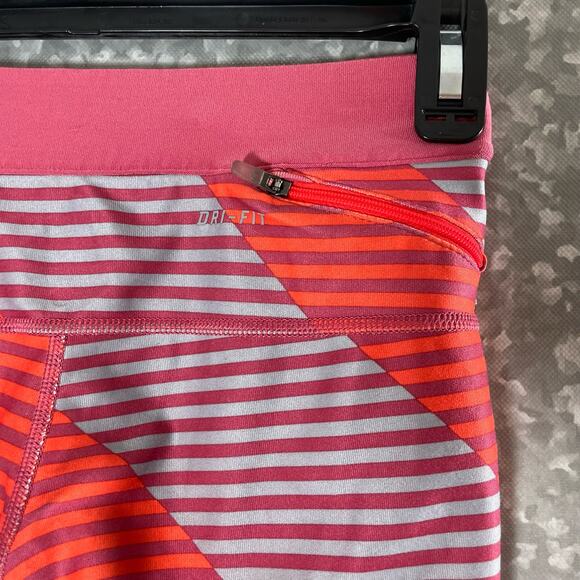 Nike Dri Fit Pink Striped Capri Activewear Leggings - Size XS - Fold Over Waist - Picture 6 of 7